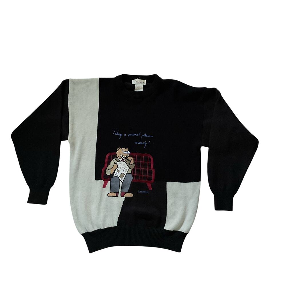 Vintage 90s Bear Sweater Knit Size S Made in Hong Kong Novelty Graphic Top